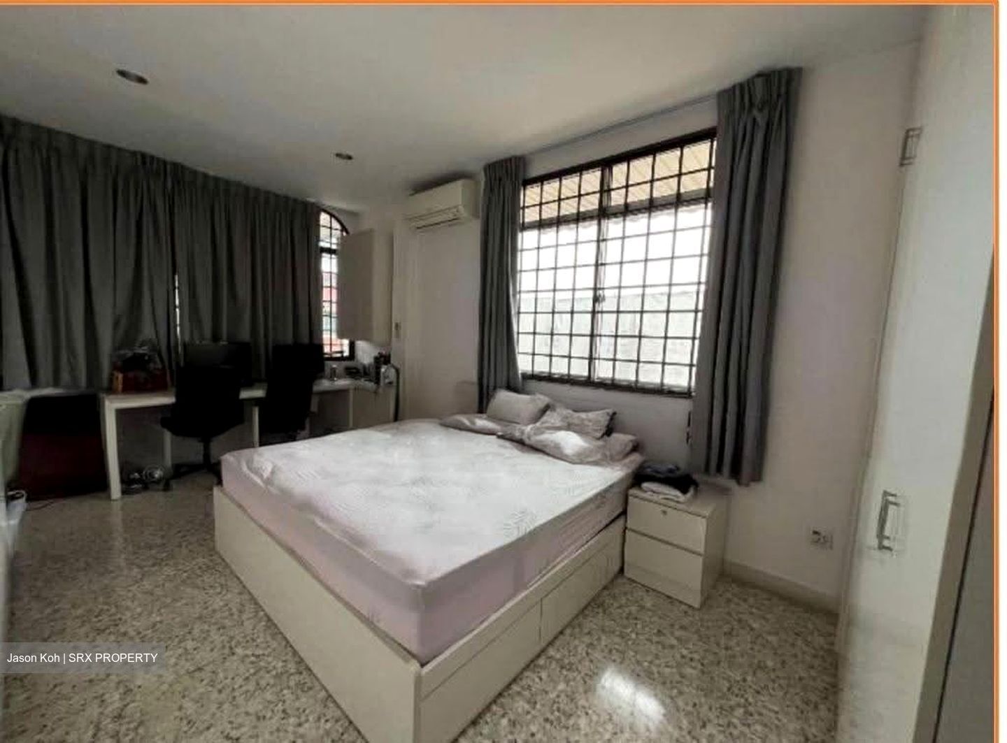 Peakview Estate (D16), Terrace #611126641